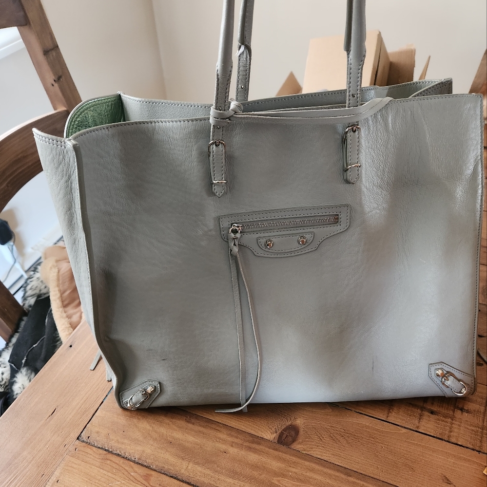 Balenciaga Papier A
